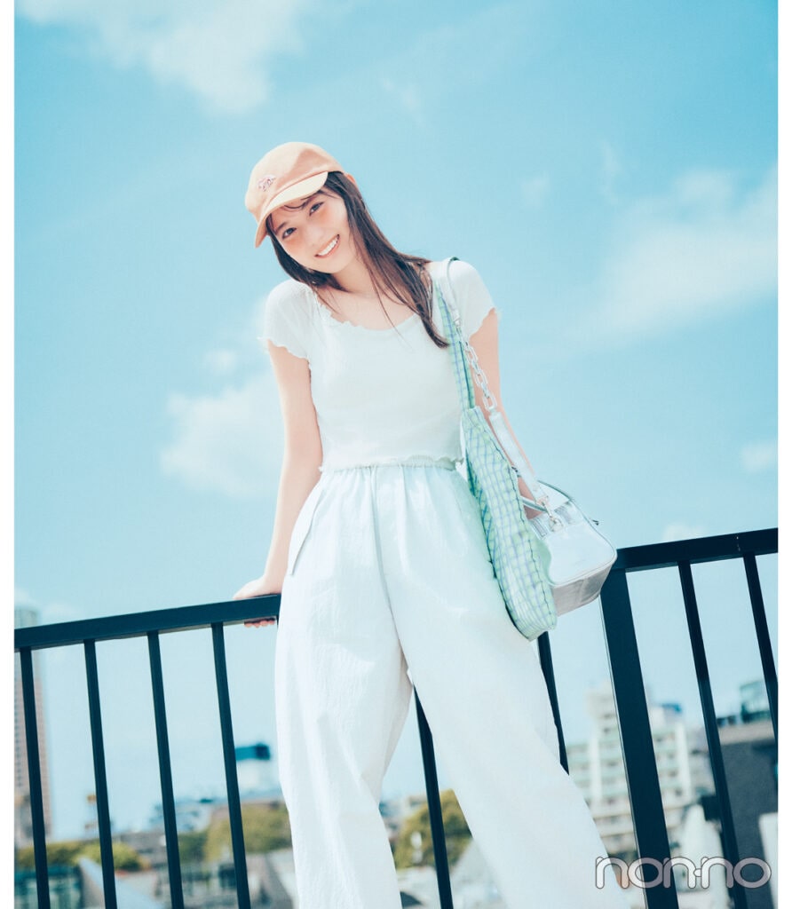 小坂菜緒の晴れ着回しDAY1