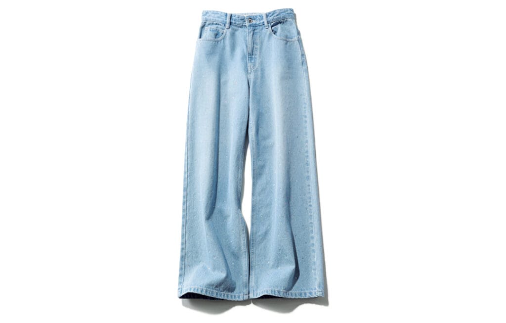 トレンドアイテム-淡色デニム