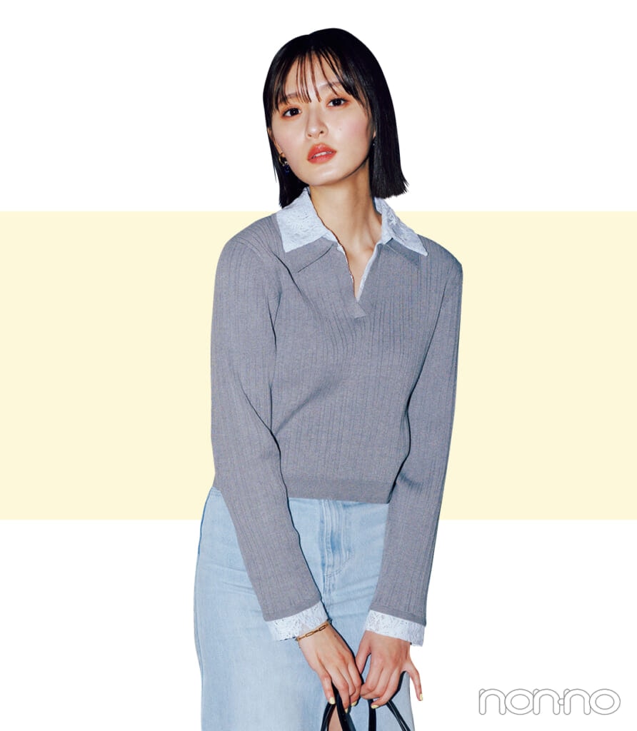 重ね着風ダブルカラートップスを着た遠藤さくら