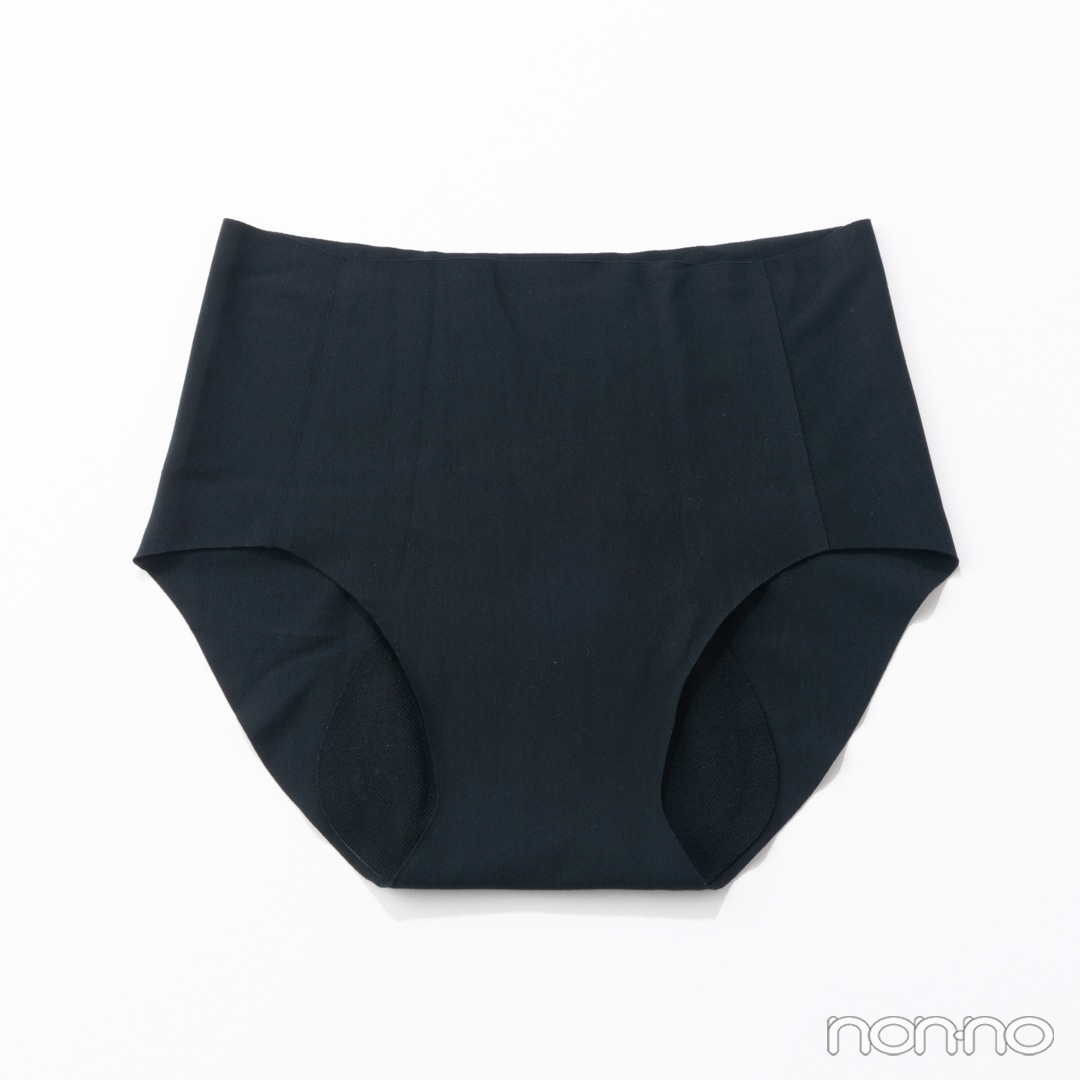 無印良品のひびきにくい吸水サニタリーショーツ