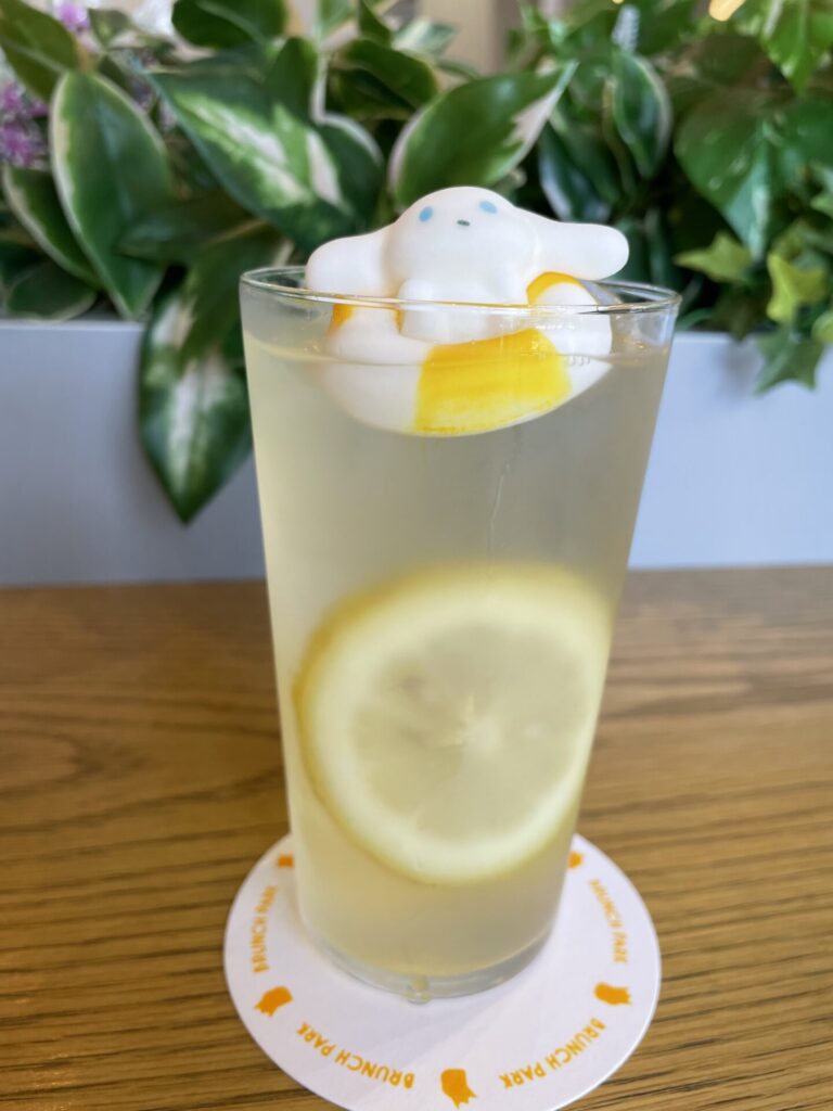ゆるドキ☆ダイナーで注文したレモネードの画像です。