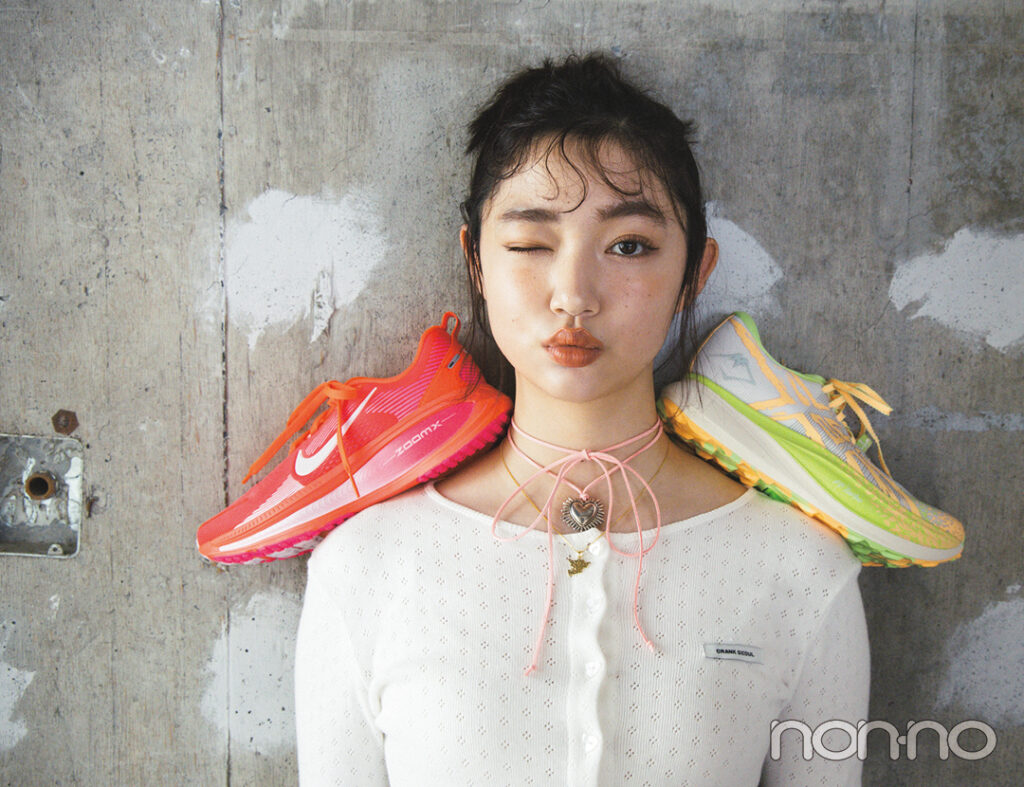 厚底ランニングシューズ アシックス「METAFUJI TRAIL」とNIKE「VOMERO 18」