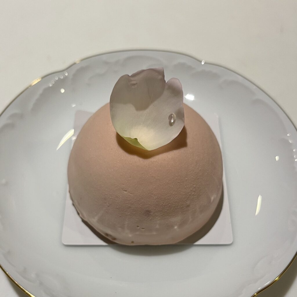 「Taisuke Endo(タイスケエンドウ)」 スペシャリテ マリーアントワネット