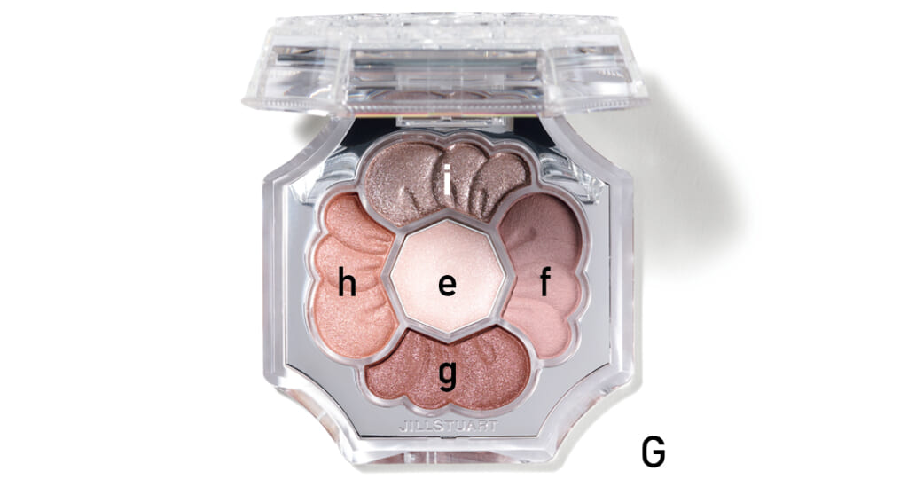 盛れる一重・奥二重アイメイクにおすすめのドレスドブルーム アイズ 01¥6600/ジルスチュアート ビューティ