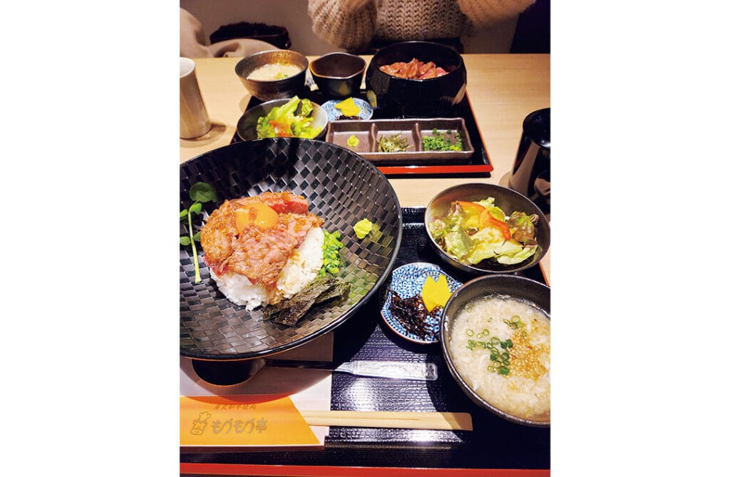 食事もショッピングも友人ファーストの一日（みゃー子さん・大学3年）