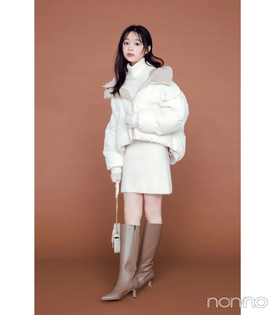 林芽亜里の大学生の一週間コーデ 月曜日のダウンコートスタイル
