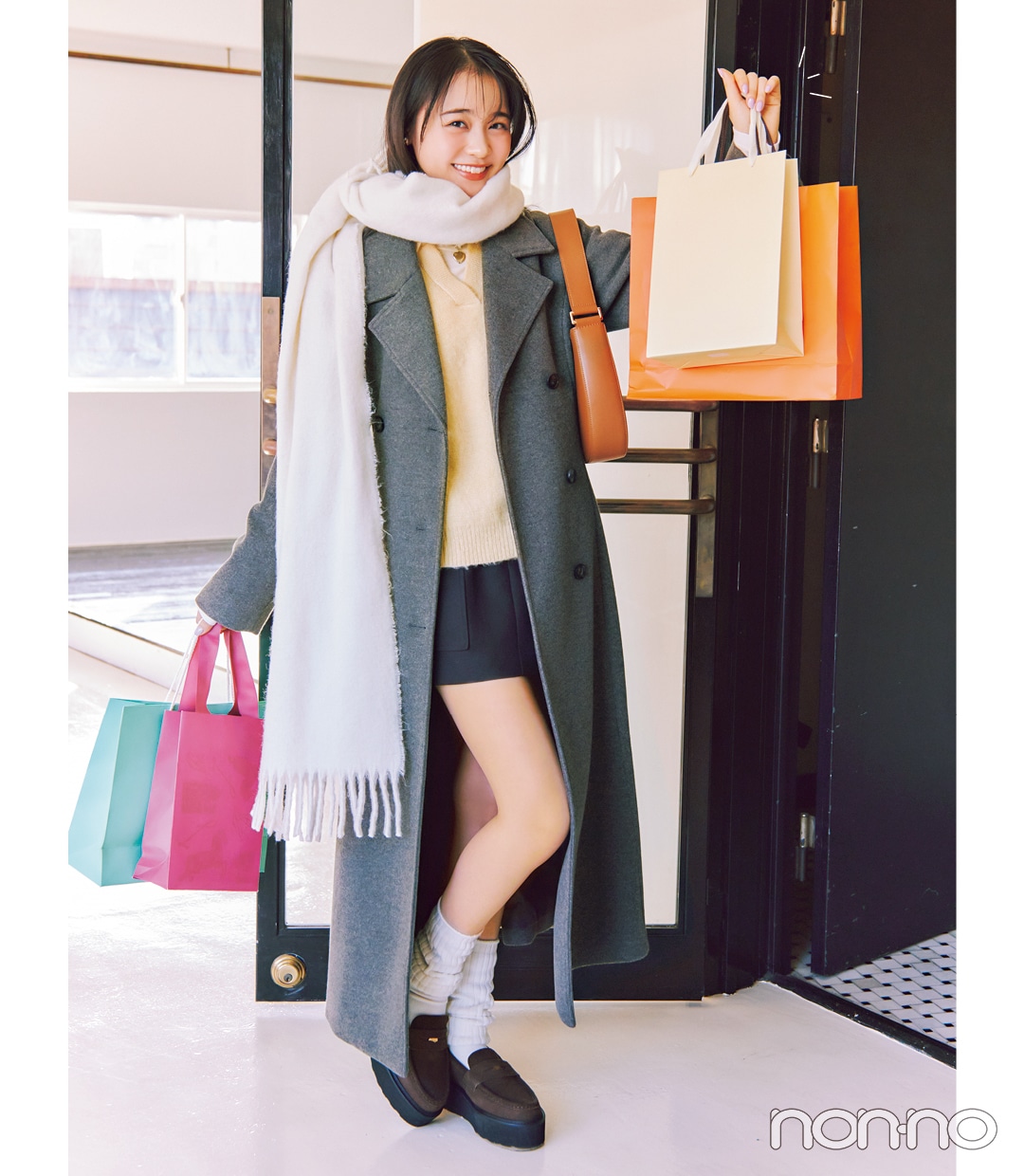 林芽亜里のスタイルアップ着回しモデルカット3-1