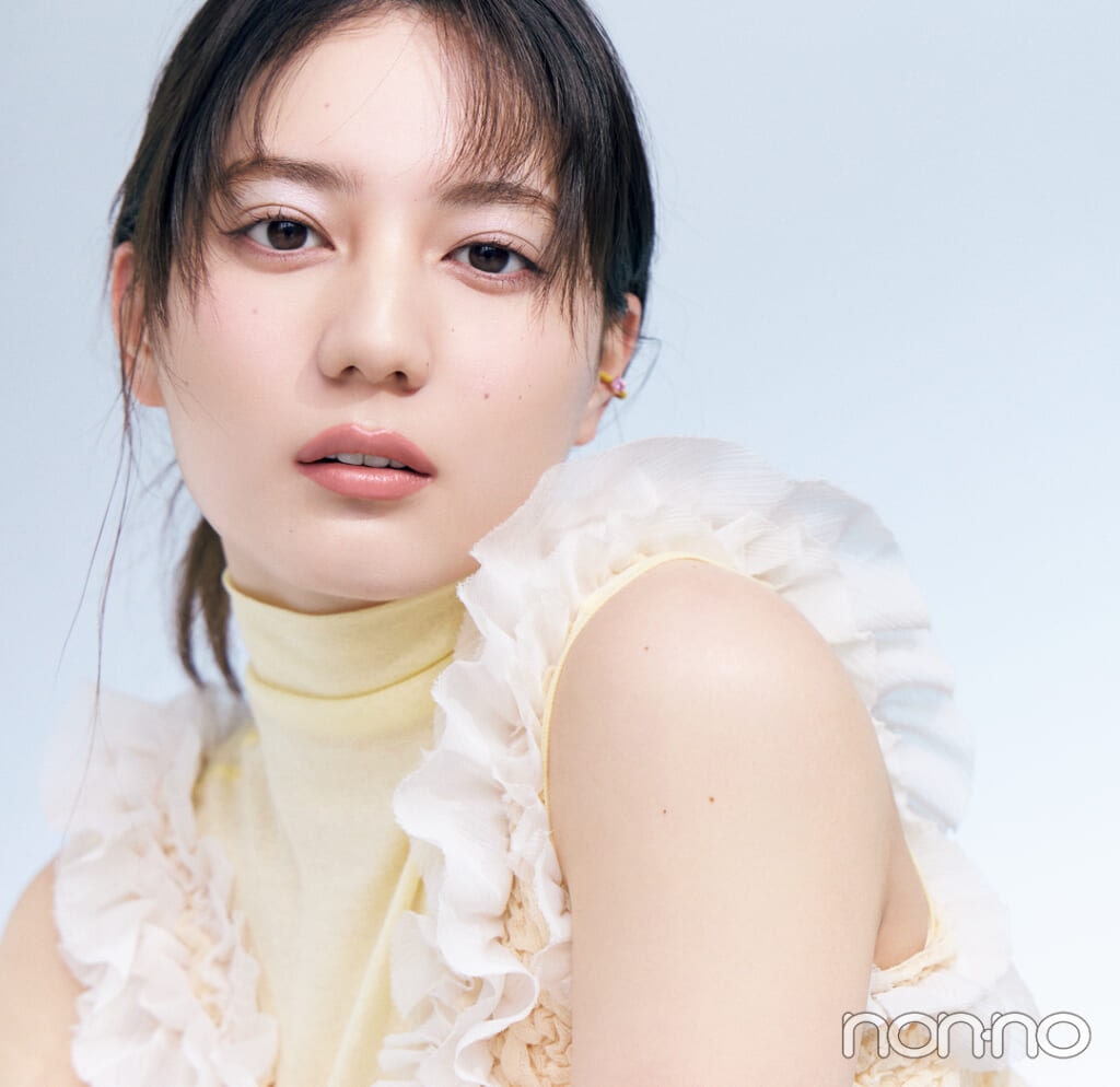 小坂菜緒の【2026上半期】20歳からの神コスメ大賞モデルカット8-1