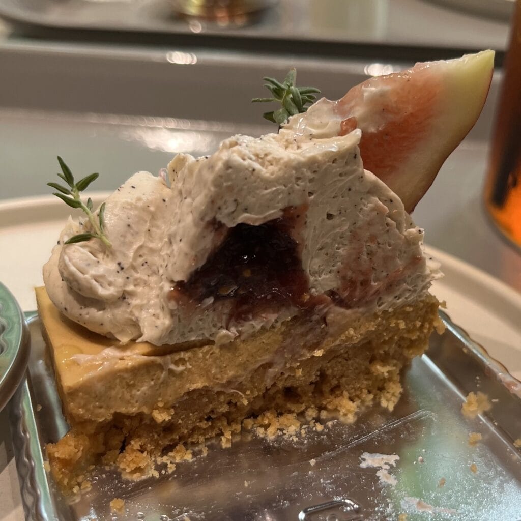 hannoc（ハノック） イチジクのタルト アローム 断面