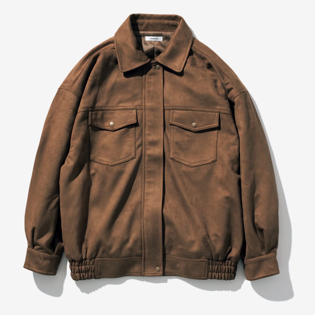 20代女性向けアウターブランド「イング」のスエードビッグブルゾン