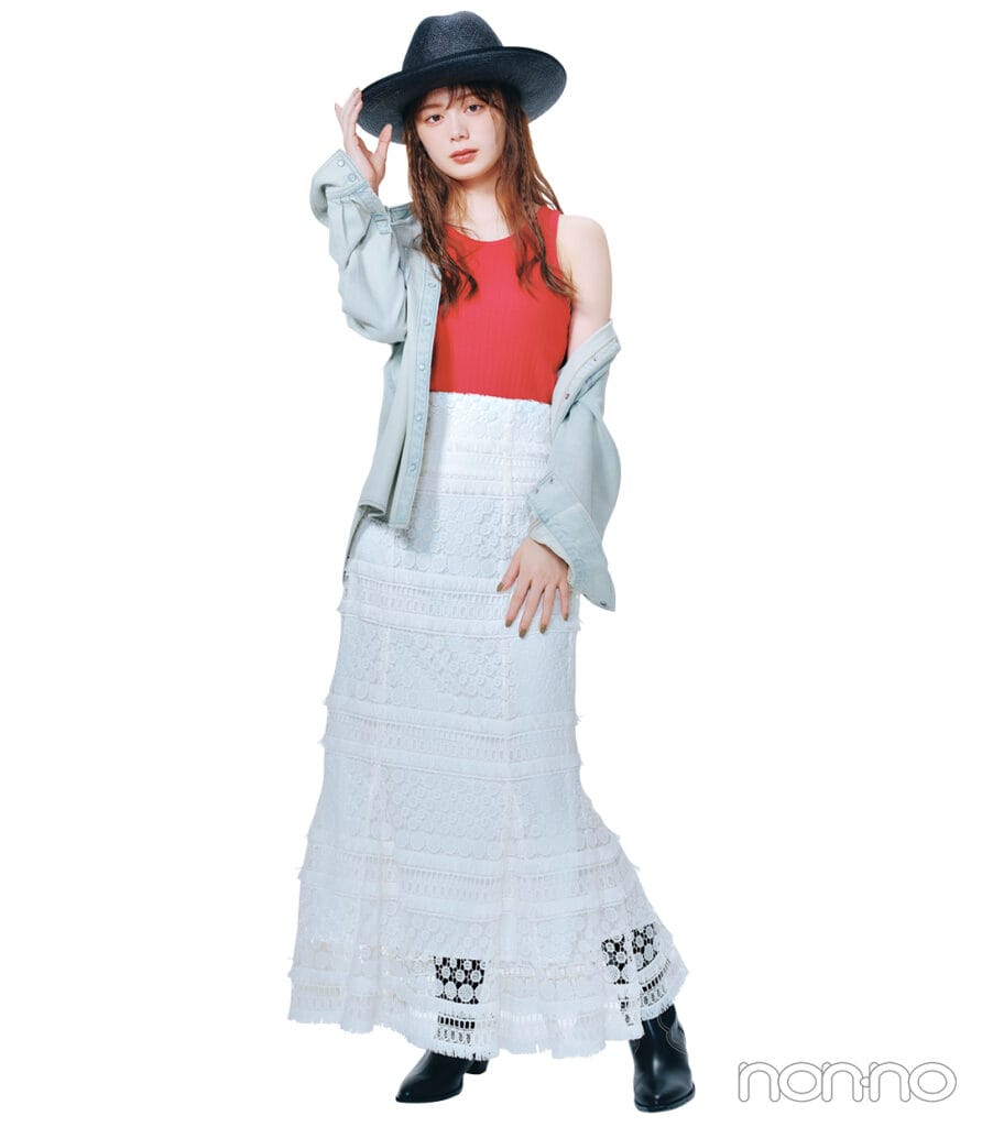 紺野彩夏のデニムシャツコーデ2-4