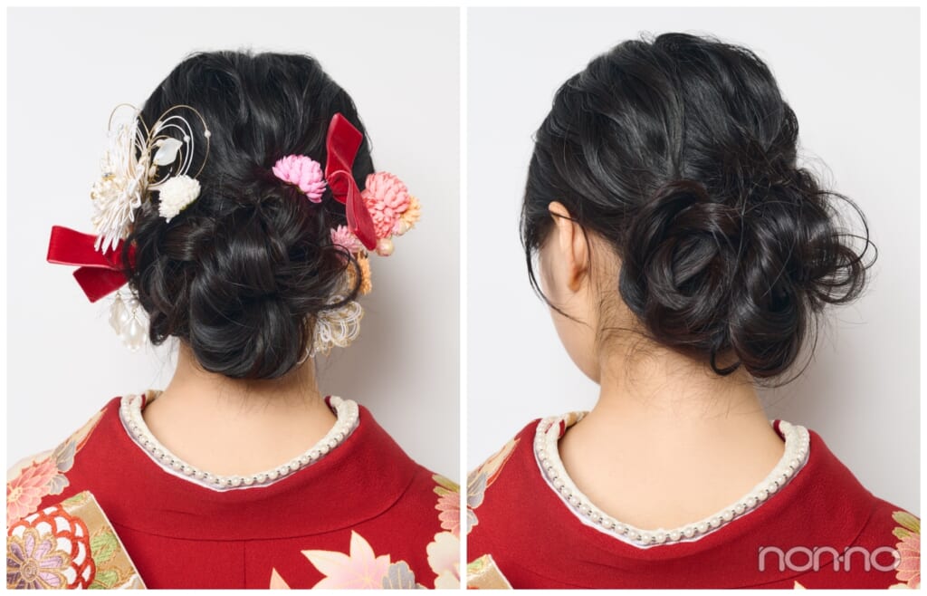 シニョンヘアの後ろ姿