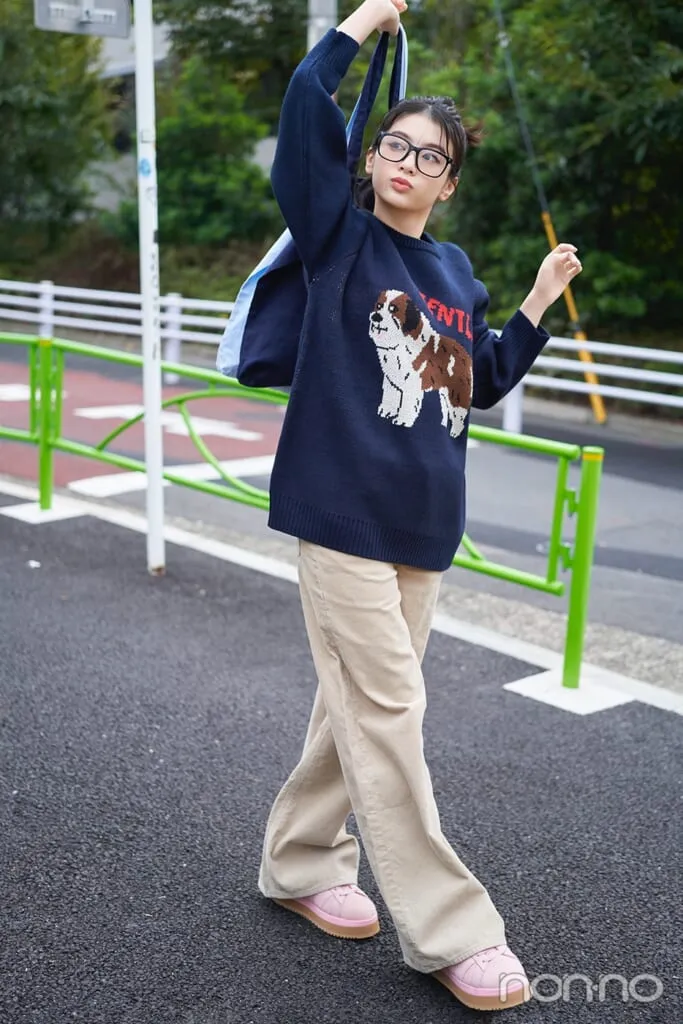 出口夏希の大学生の一週間コーデ、日曜日のアニマルニットスタイル