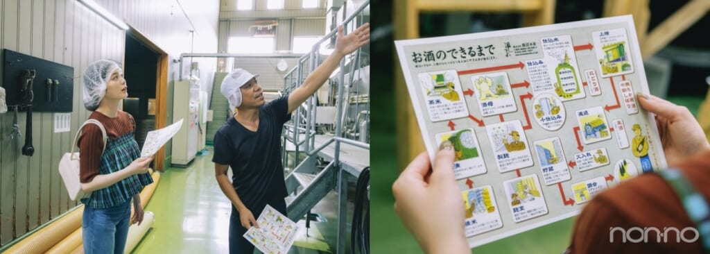 酒造の中を案内人と見学する紺野彩夏