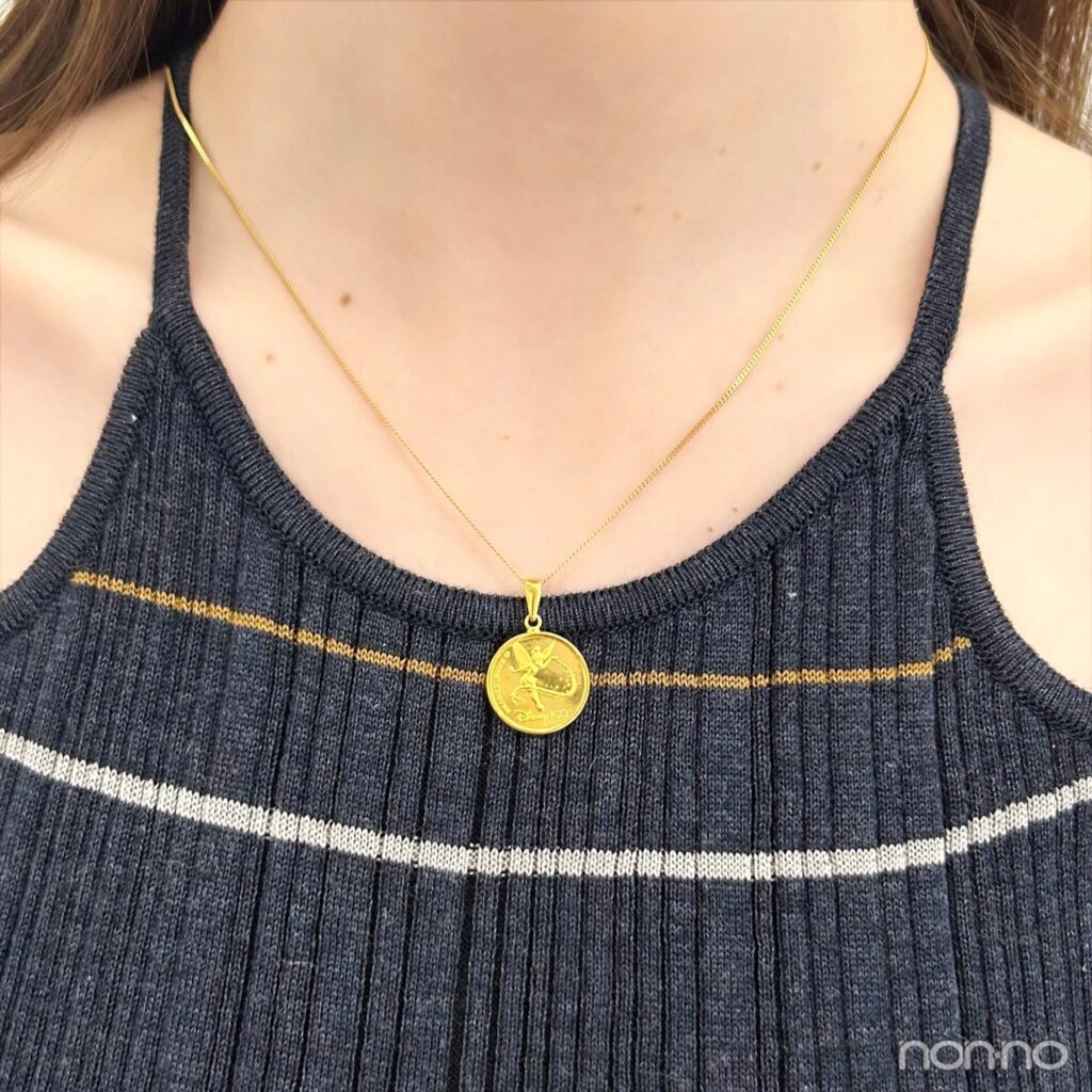 岡本夏美の私物のペンダント