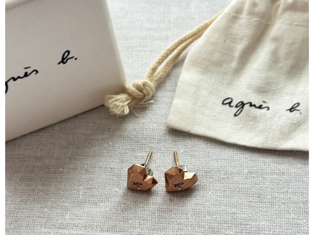 さりげないハートピアスをお守りのように身につけて♡（yunaさん・大学3年）