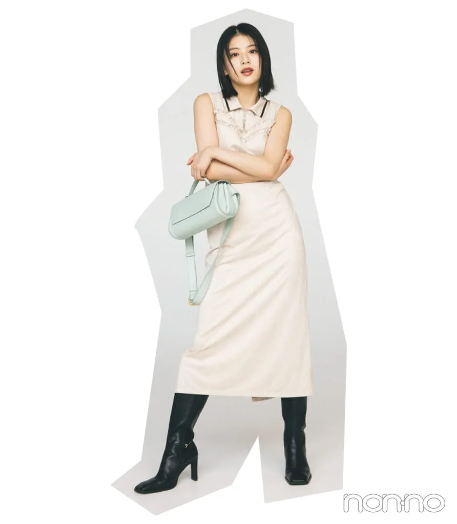 出口夏希の大学生の一週間コーデ、土曜日のタイトワンピーススタイル