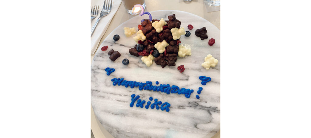 韓国風テイストのぷくぷくアートが映える（たーこさん・大学3年）