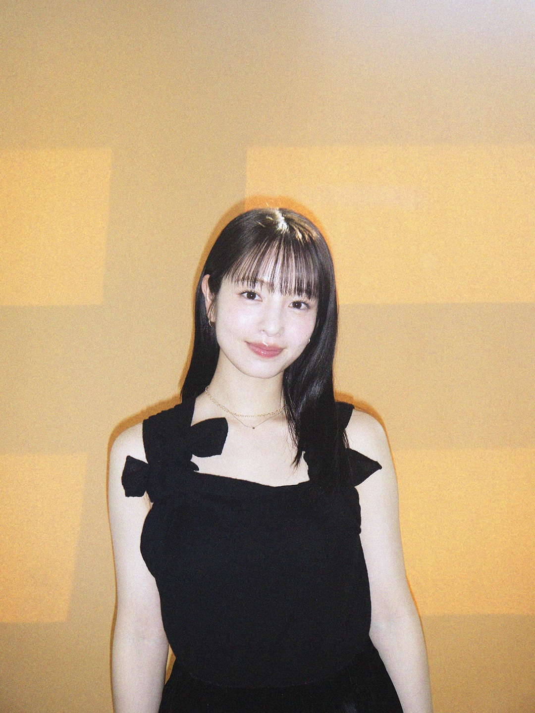 横田真悠さんソロカット