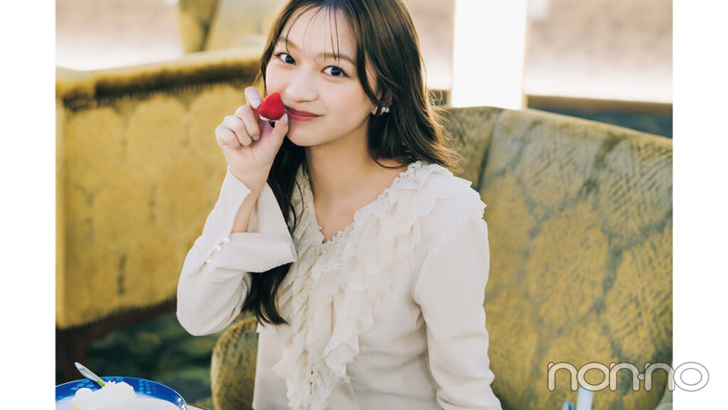 明治安田CAFE 丸の内に行く日のスデコラなレースアイテムコーデ2