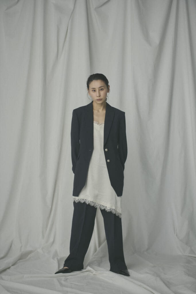 CIS. セットアップ 黒石奈央子