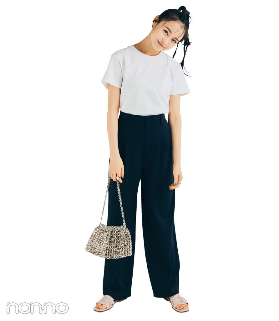 林芽亜里の大学生のための白Tモデルカット2-5