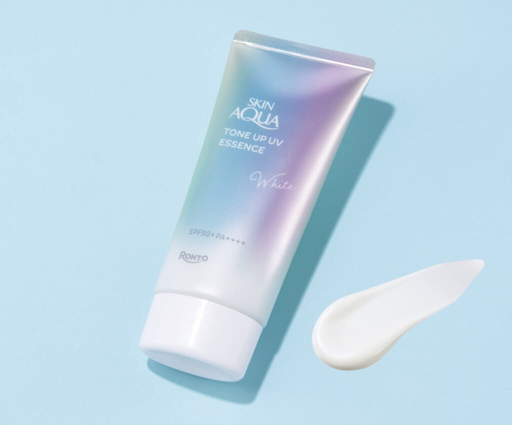 スキンアクア
トーンアップUVエッセンス ホワイト