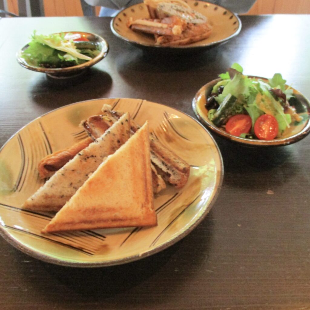 ぼちぼち ごぼうのホットサンド 大峯セット