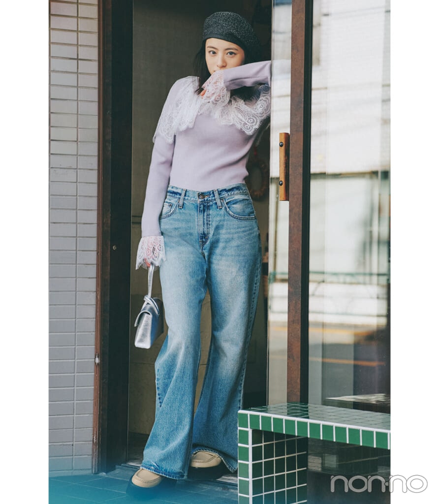 出口夏希の大学生の一週間コーデ、火曜日の春ニットスタイル