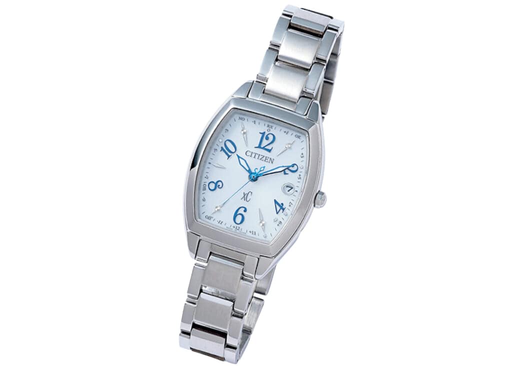 CITIZEN xCのスクエアメタルの腕時計