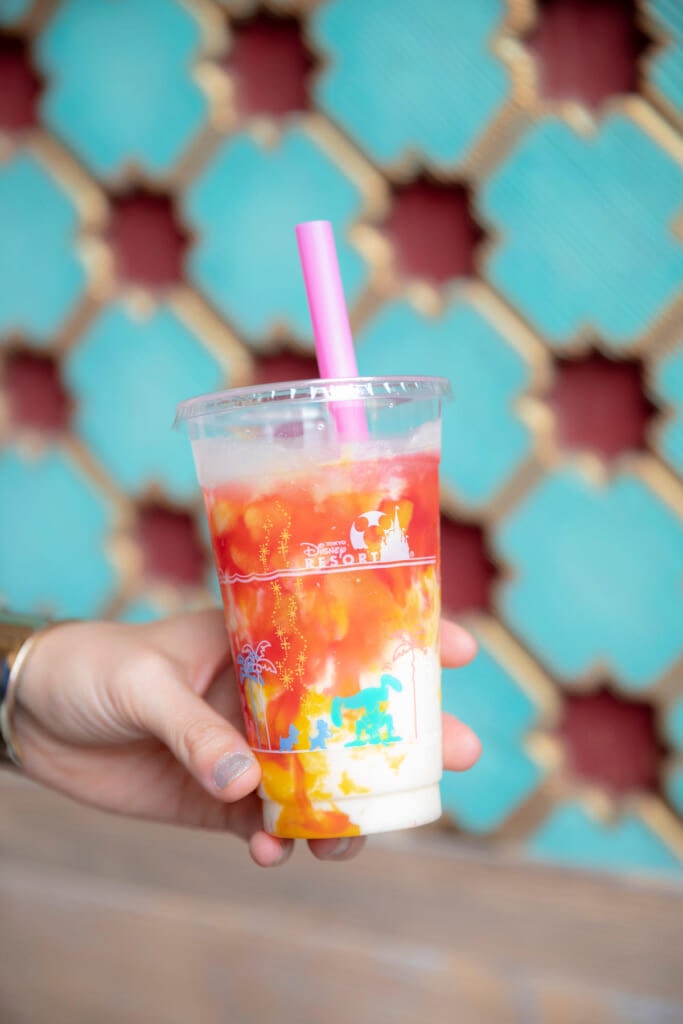 「ラッシー（マンゴー＆ラズベリー）」ディズニーシー