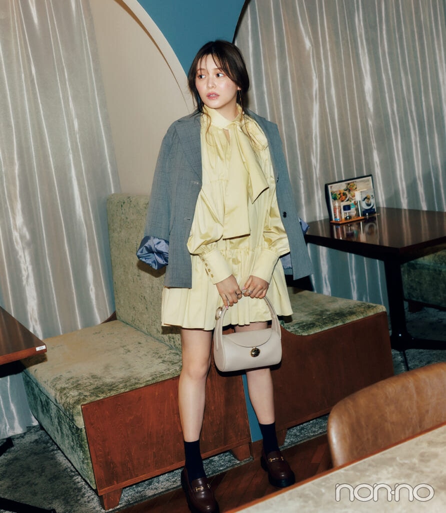 久間田琳加の新学期ワードローブモデルカット5-3