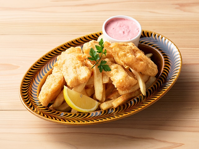 ジブリパーク「魔女の谷」のレストラン「空飛ぶオーブン」のメニュー:フィッシュ&チップス