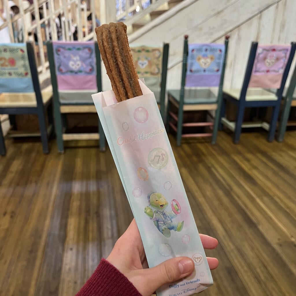 ミゲルズ・エルドラド・キャンティーナ／ロストリバーデルタ クレームブリュレ風チュロス（ミルクティー味）