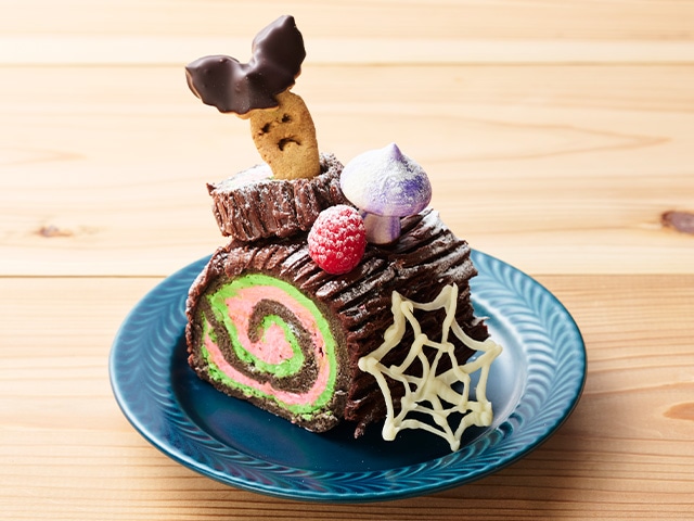 ジブリパーク「魔女の谷」のレストラン「空飛ぶオーブン」の期間限定スイーツメニュー:ブッシュ・ド・ノエル