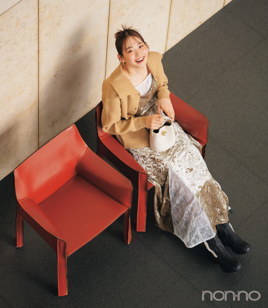 村上なずなの特別展「運慶 祈りの空間―興福寺北円堂」に行く時の美術館コーデ1