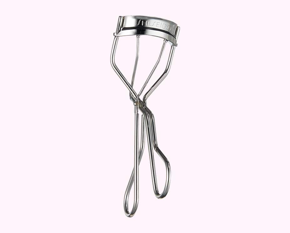 久間田琳加のベストコスメ「資生堂 アイラッシュカーラー」