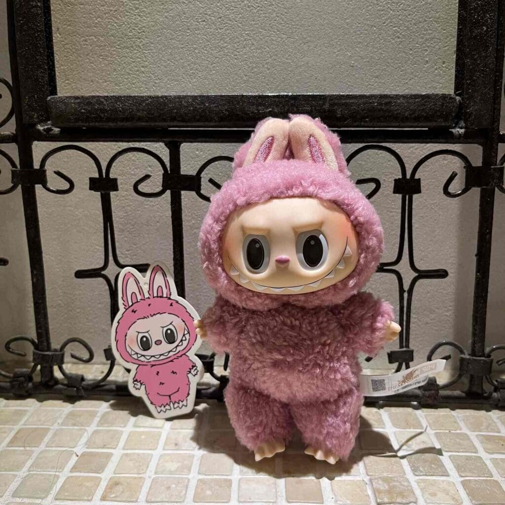 THE MONSTERS Exciting Macaron Lychee Berry（ライチベリー）