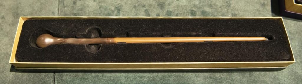 「リーマス・ルーピンの杖」