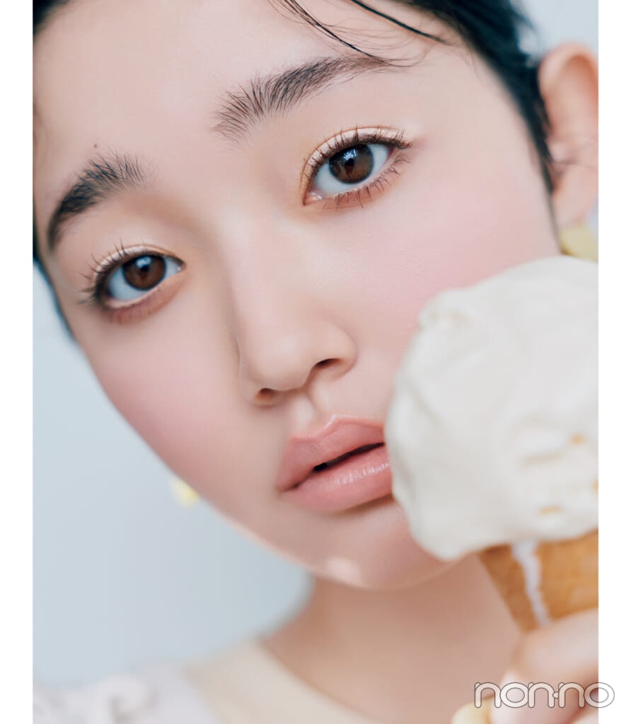 小宮山莉渚のアイスクリームメイクモデルカット1-1