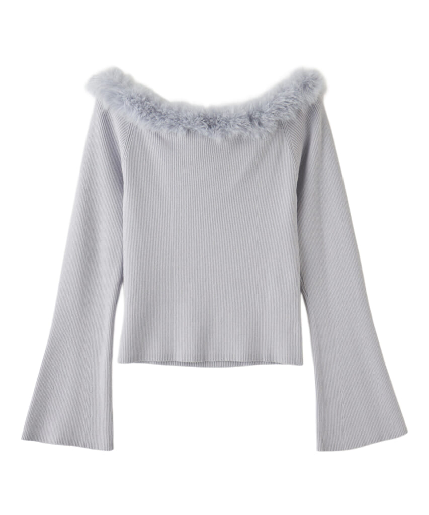 リリアン カラットのブルーのファーつきオフショルニット