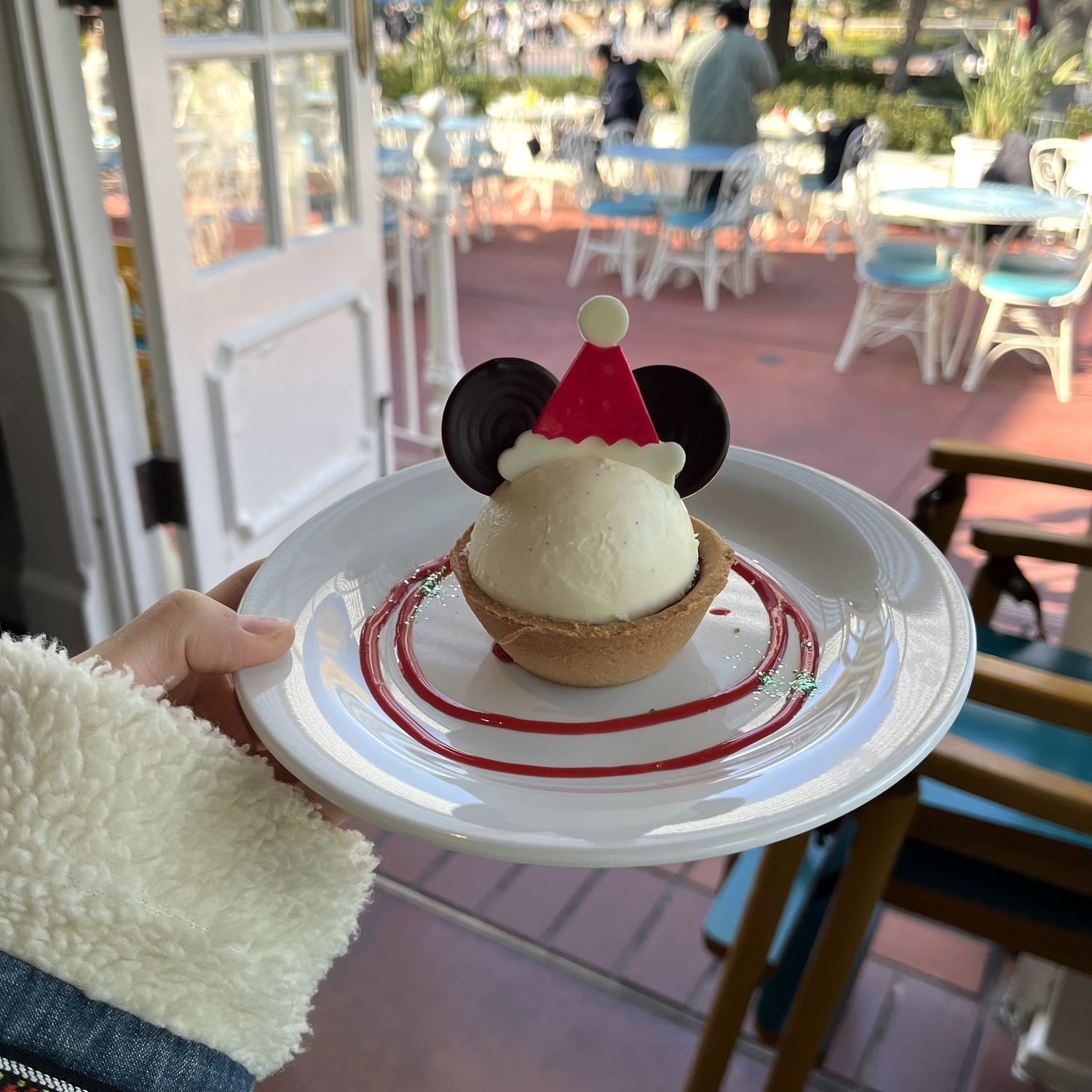 ディズニー・クリスマス チョコレートとバニラムースのタルト