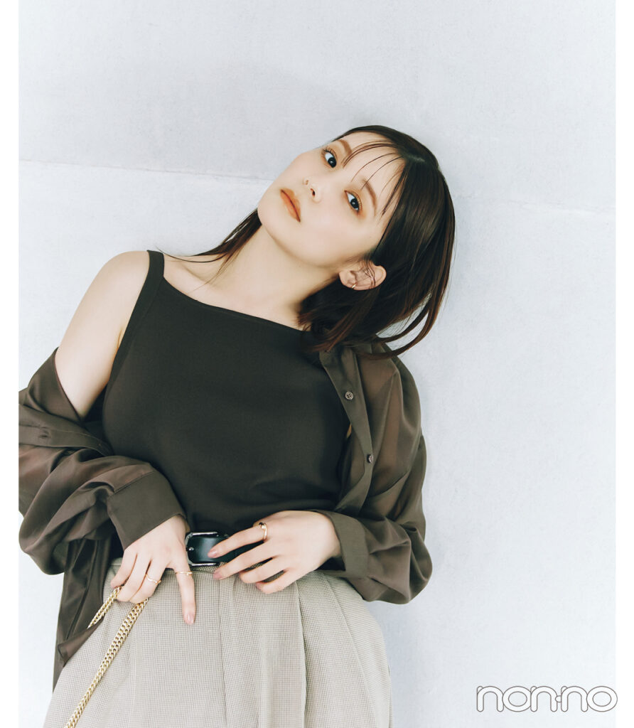 久間田琳加の秋チョコブラウンコーデモデルカット1-1