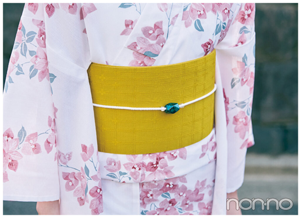 遠藤さくらの浴衣に合わせた小物