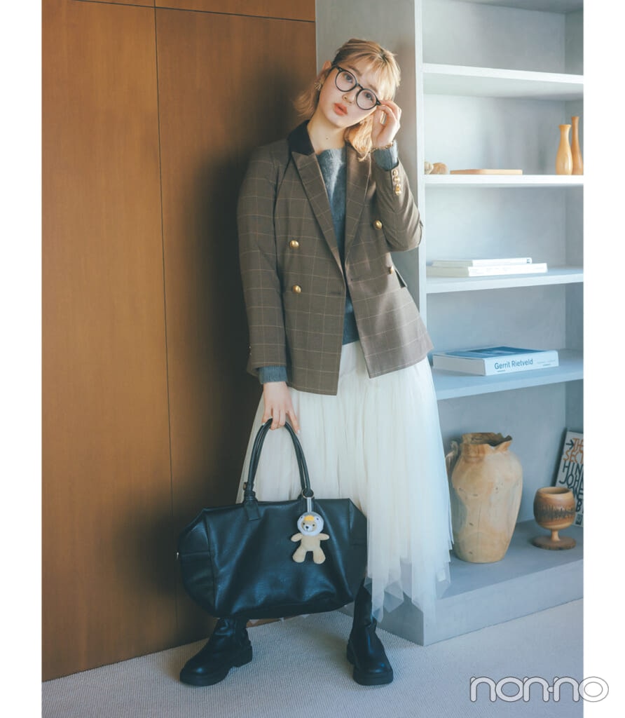 【春コーデ】白のチュールスカート×チェック柄ジャケット