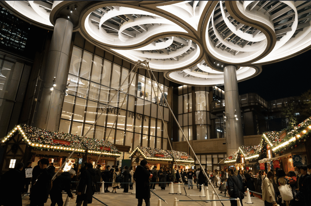  麻布台ヒルズ クリスマスマーケット　外観