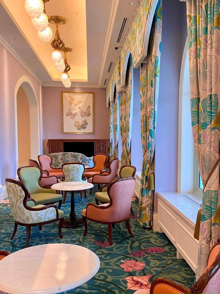 ファンタジーシャトーラウンジ　内観