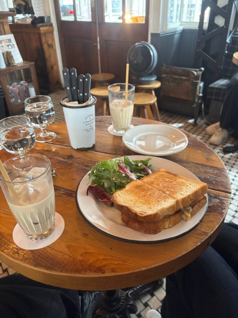 画像に alt 属性が指定されていません。ファイル名: IMG_8030-768x1024.jpeg