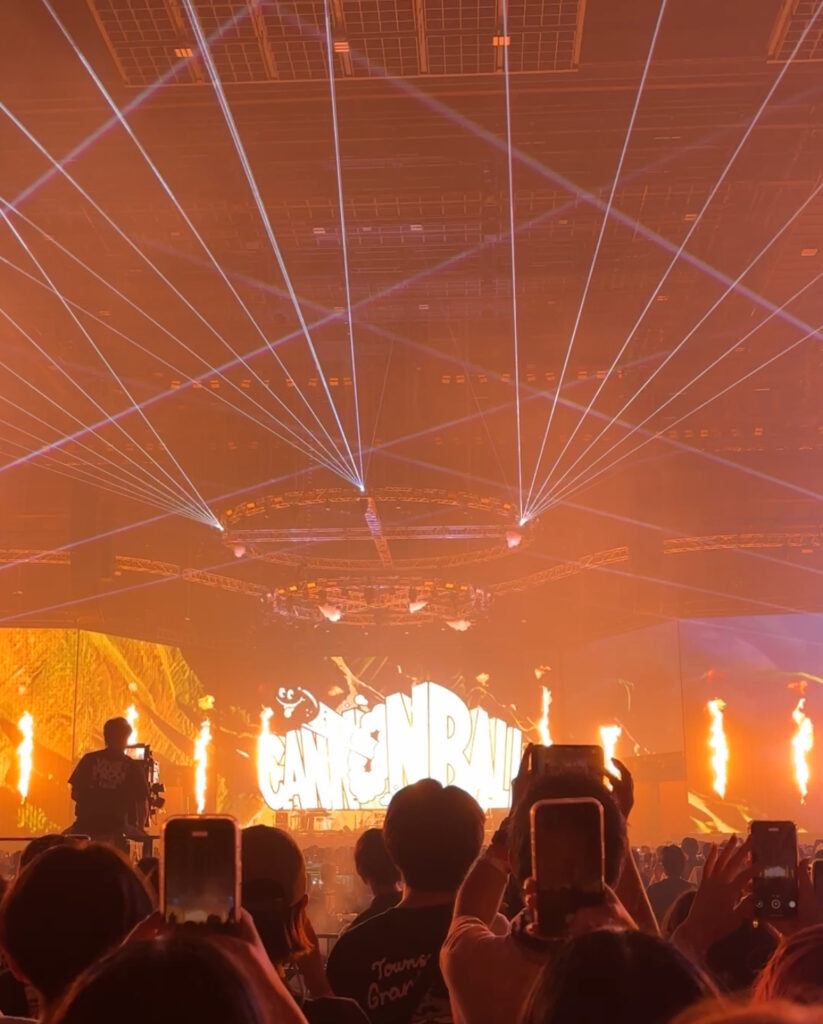 オープニング！