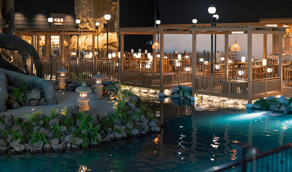 インスパイア・エンターテインメント・リゾートのフードコート「オアシス・グルメビレッジ」客席